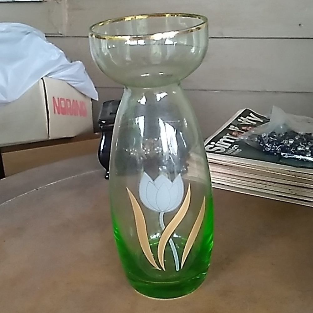 Vintage green bowl planter bulb vase